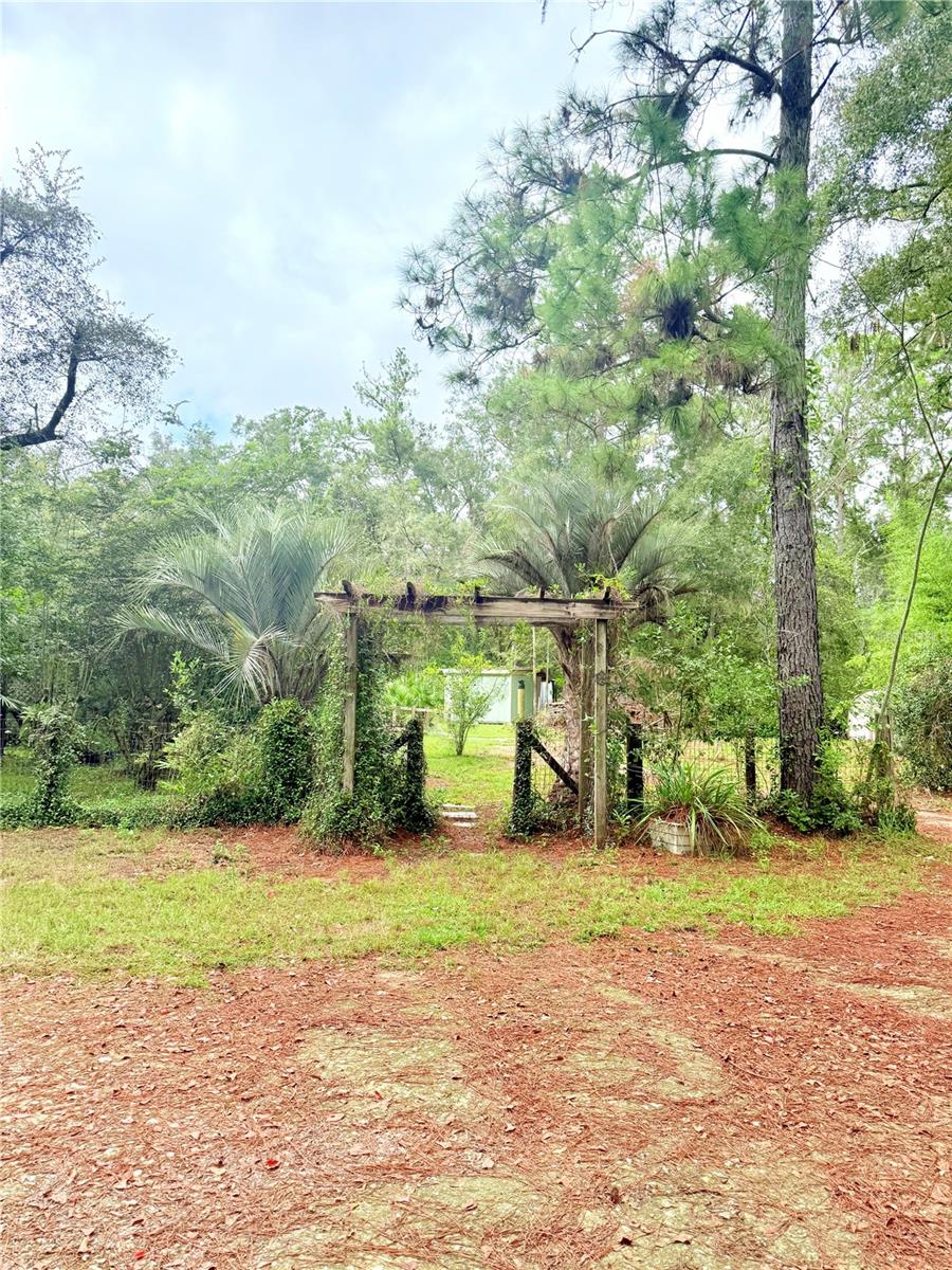 Image 23 of 44 For 7324 152 Place