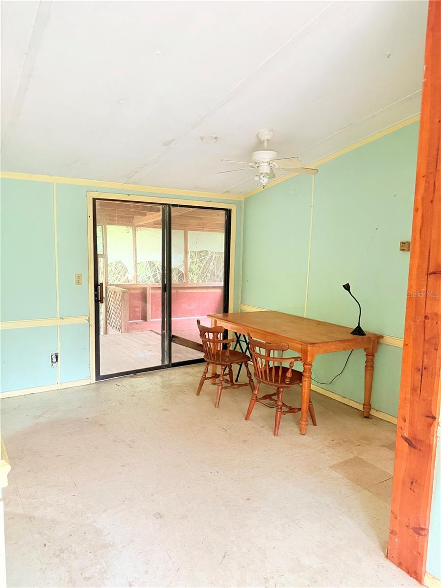 Image 39 of 44 For 7324 152 Place