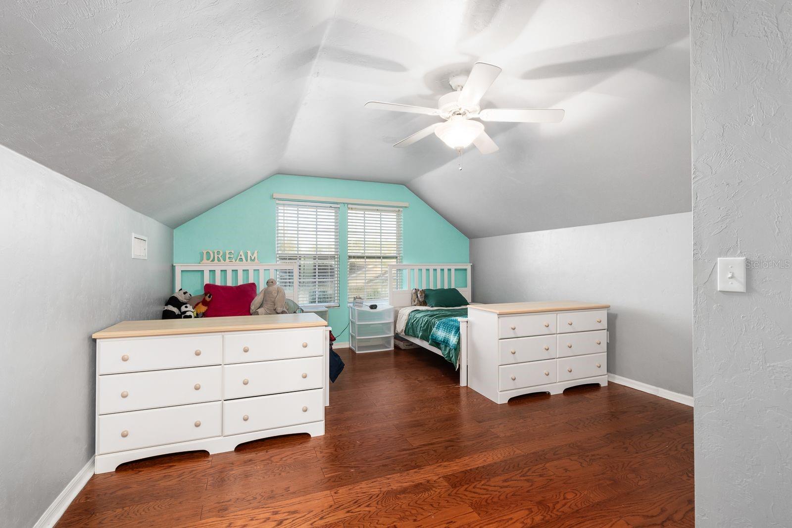 Image 26 of 42 For 2587 94th Drive