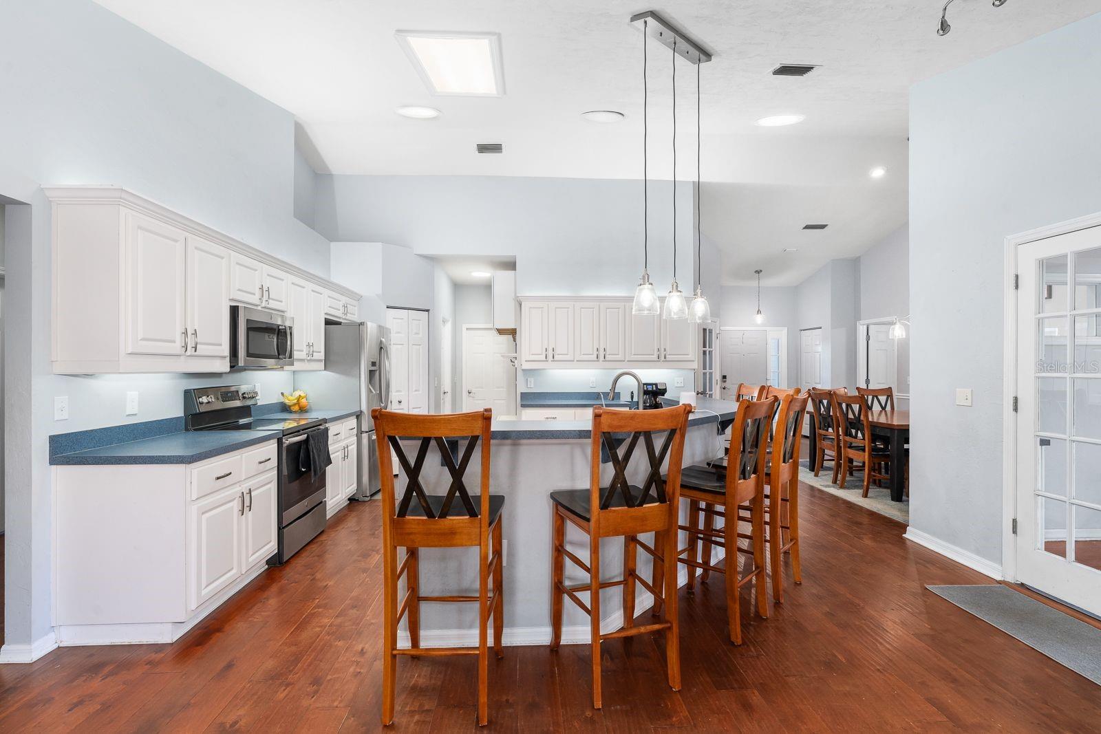 Image 8 of 42 For 2587 94th Drive