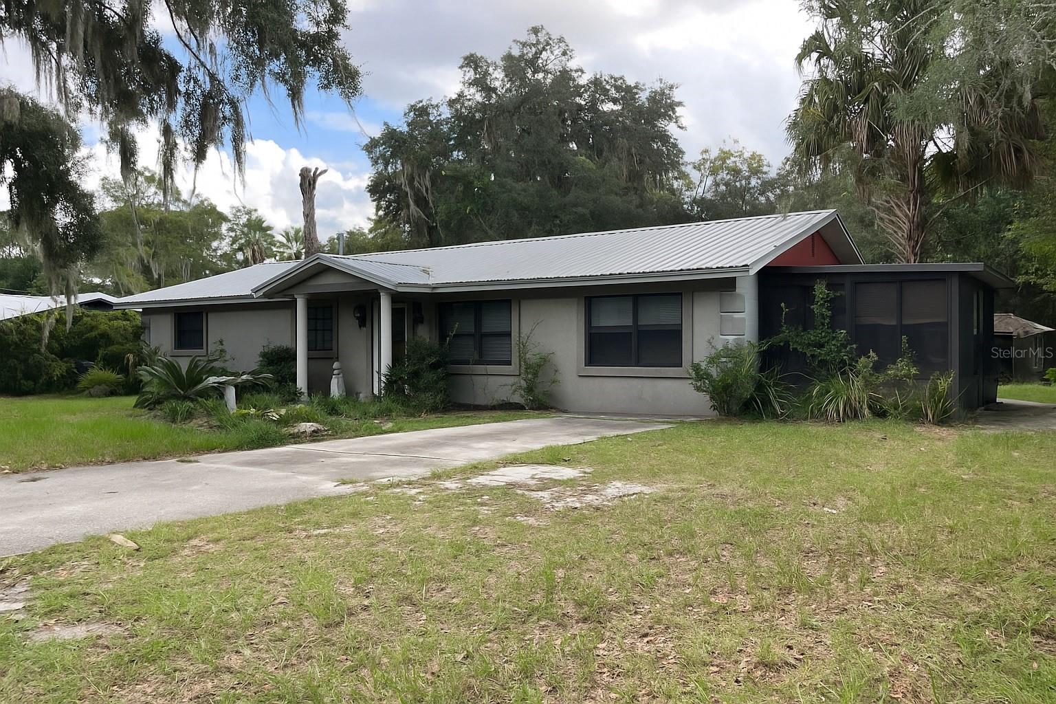 Image 3 of 15 For 1315 12th Avenue