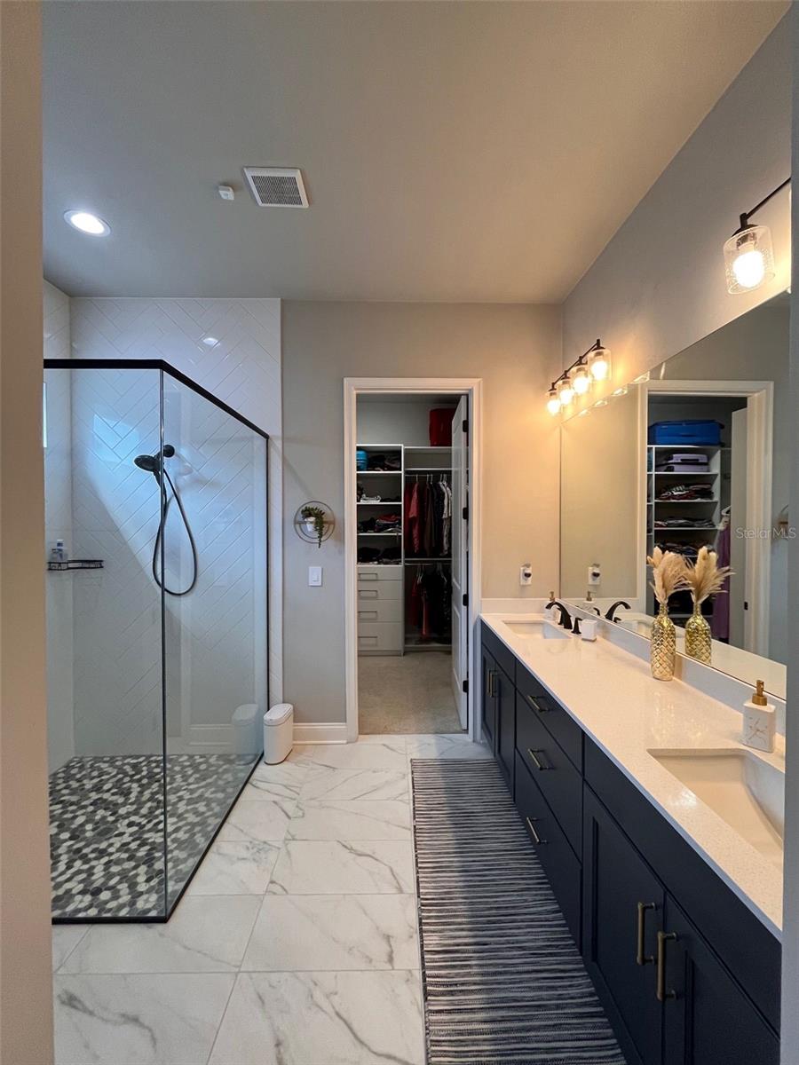 Image 15 of 35 For 12149 33rd Place