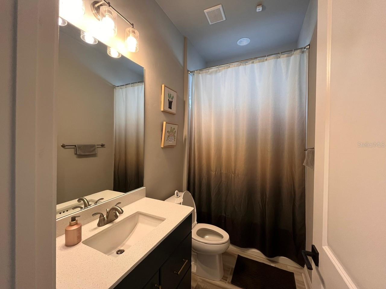 Image 21 of 35 For 12149 33rd Place