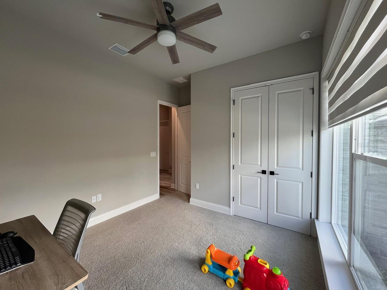 Image 23 of 35 For 12149 33rd Place