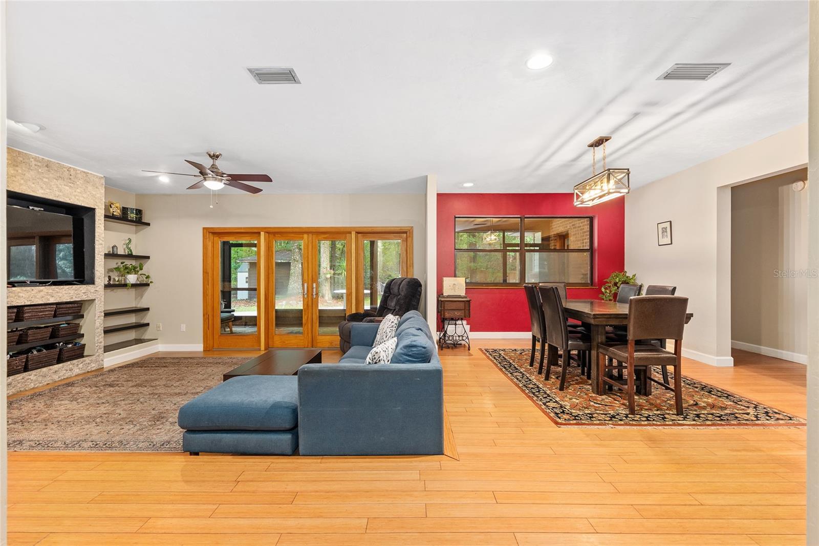 Image 12 of 63 For 6809 90th Street