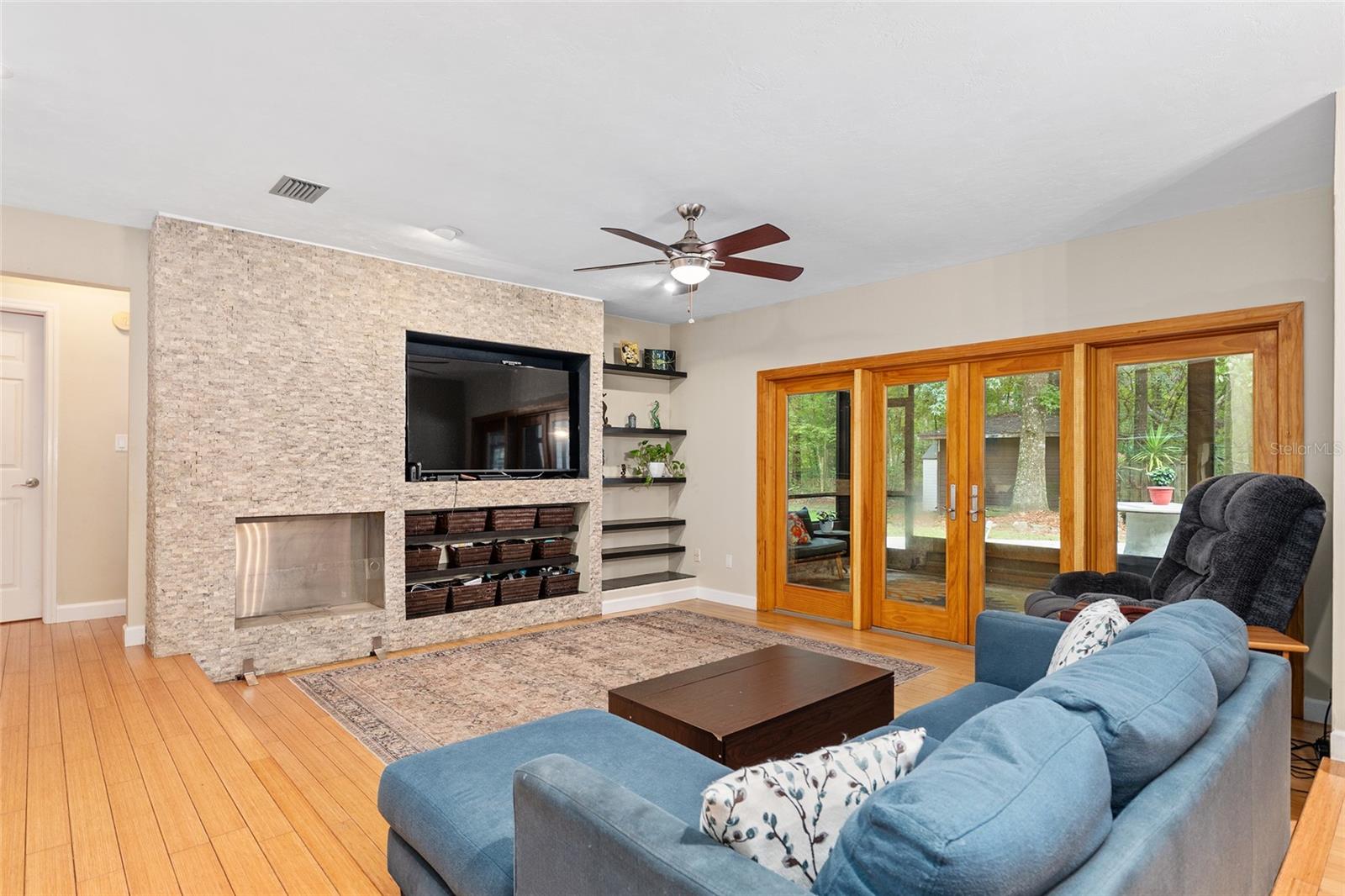 Image 13 of 63 For 6809 90th Street