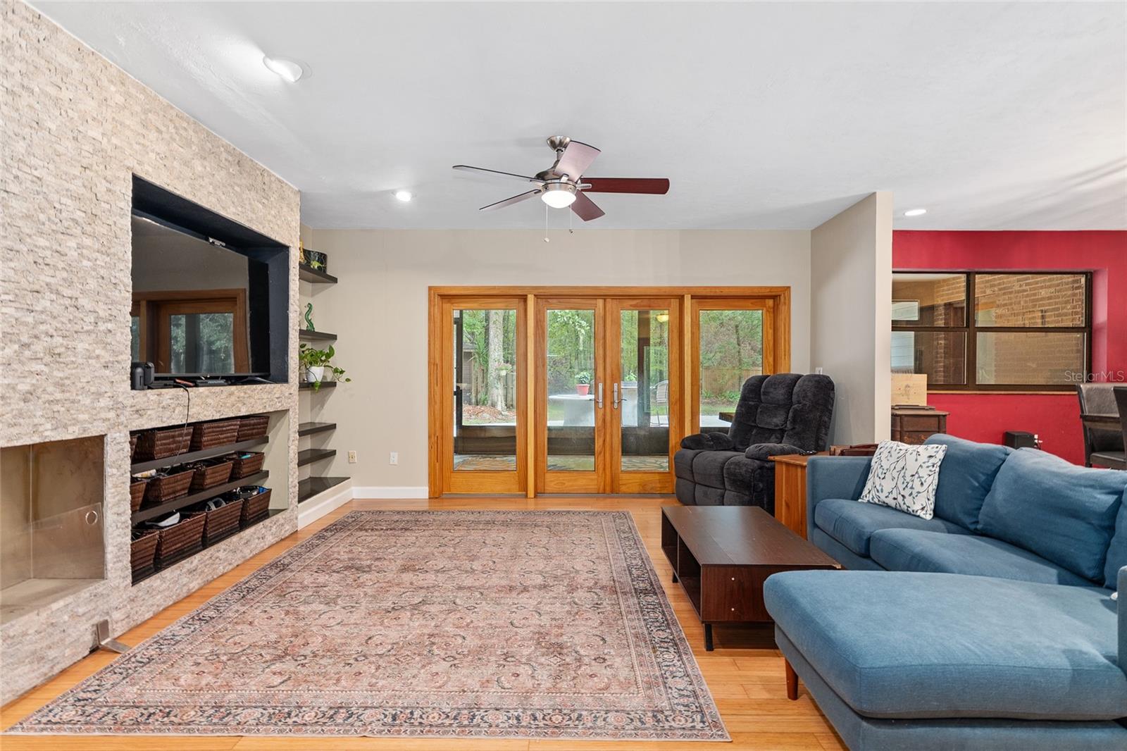 Image 14 of 63 For 6809 90th Street