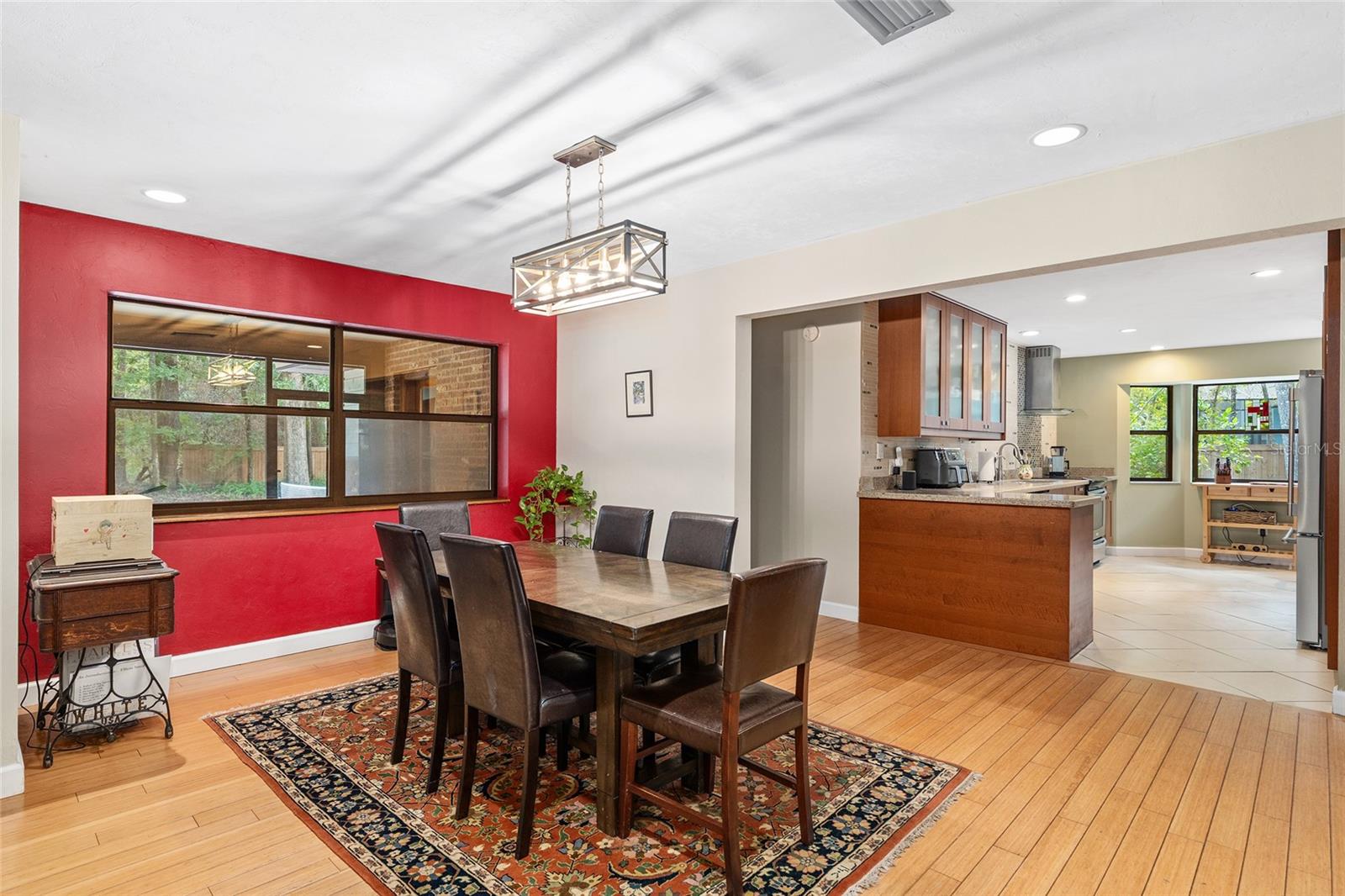 Image 20 of 63 For 6809 90th Street