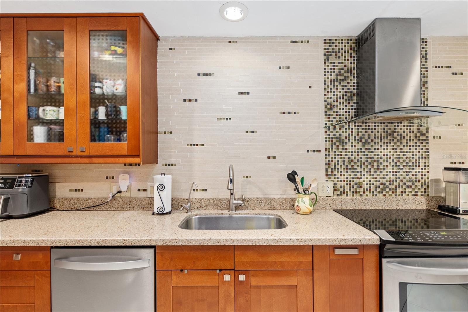 Image 25 of 63 For 6809 90th Street