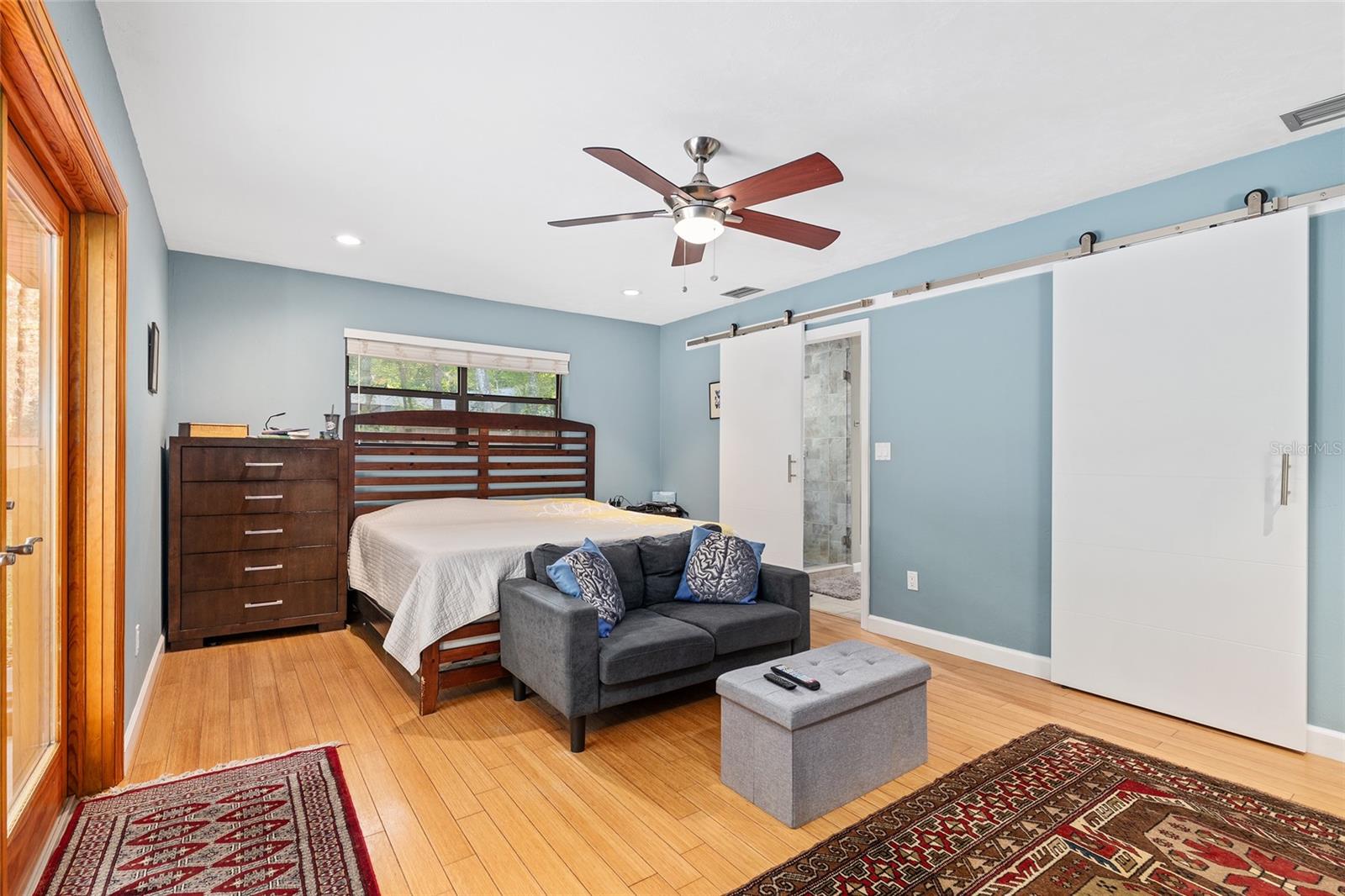 Image 31 of 63 For 6809 90th Street