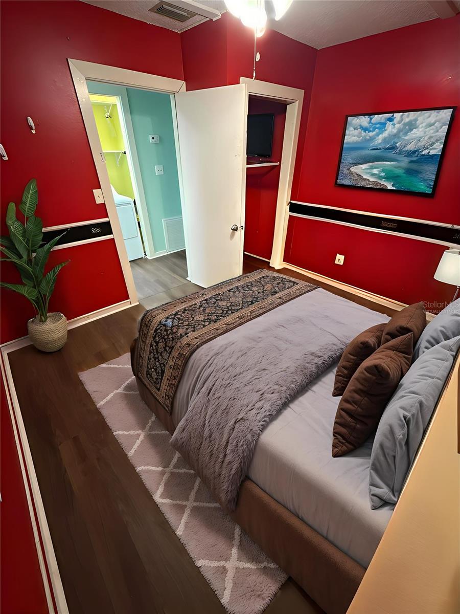 Image 10 of 20 For 563 Longhorn Terrace