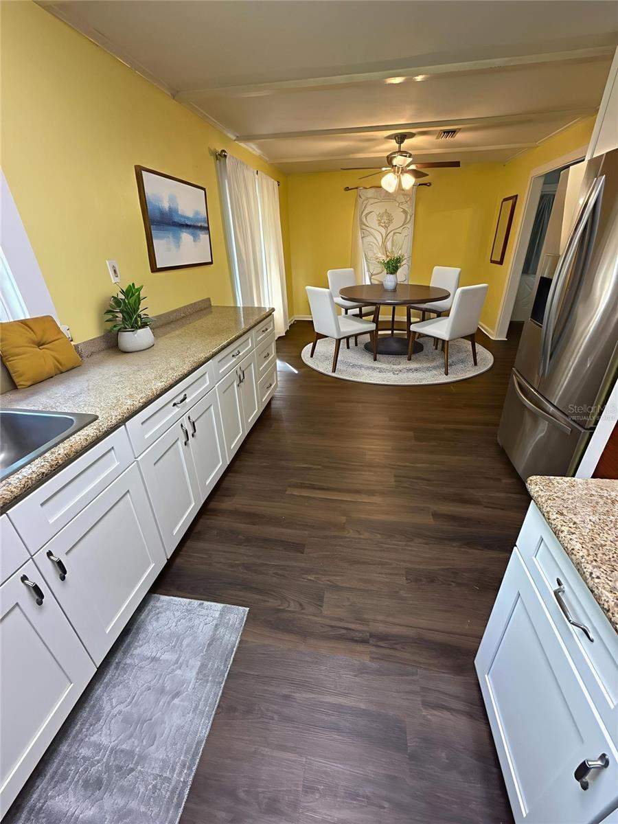 Image 7 of 20 For 563 Longhorn Terrace