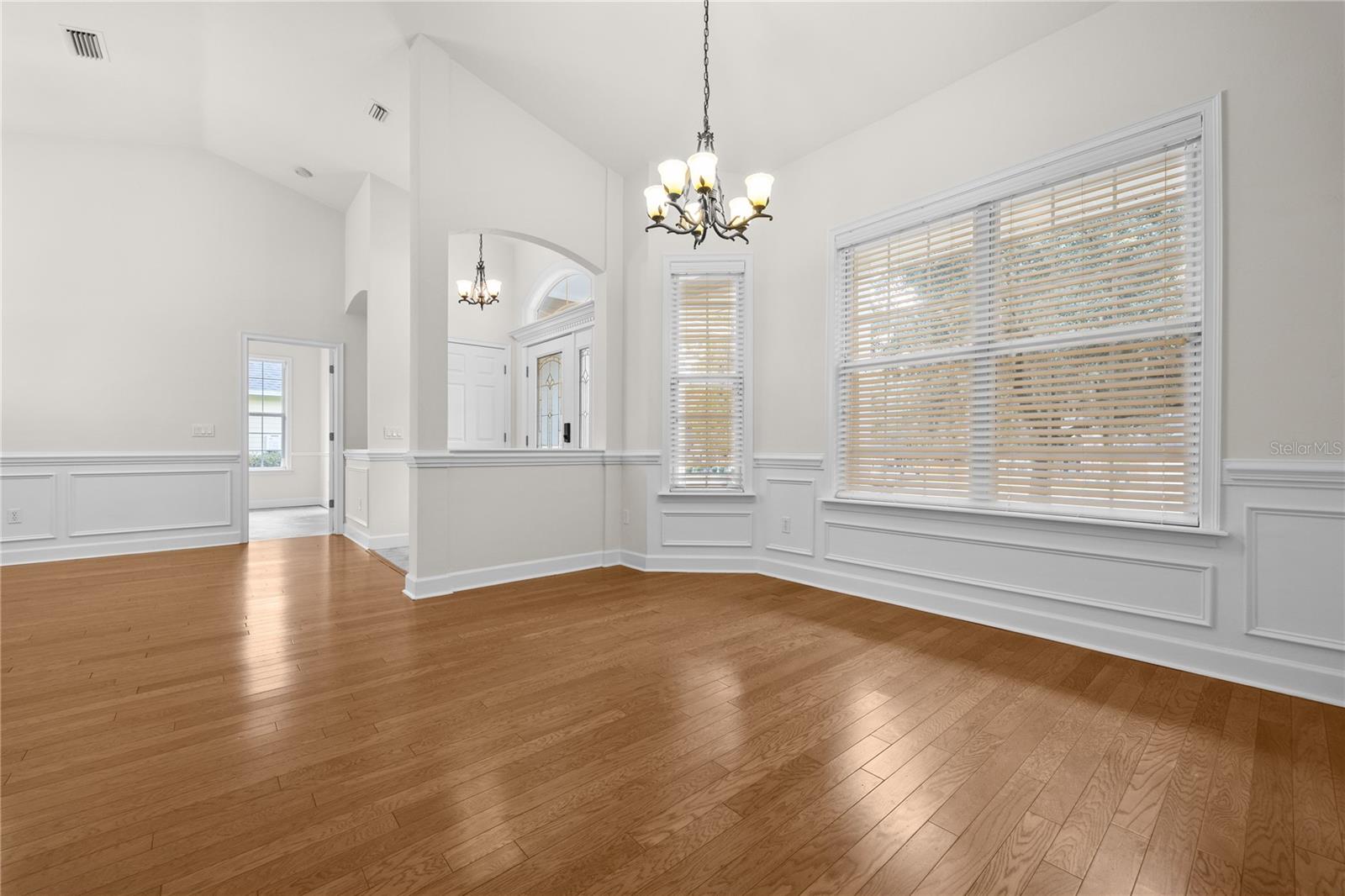 Image 11 of 26 For 7738 White Oaks Road