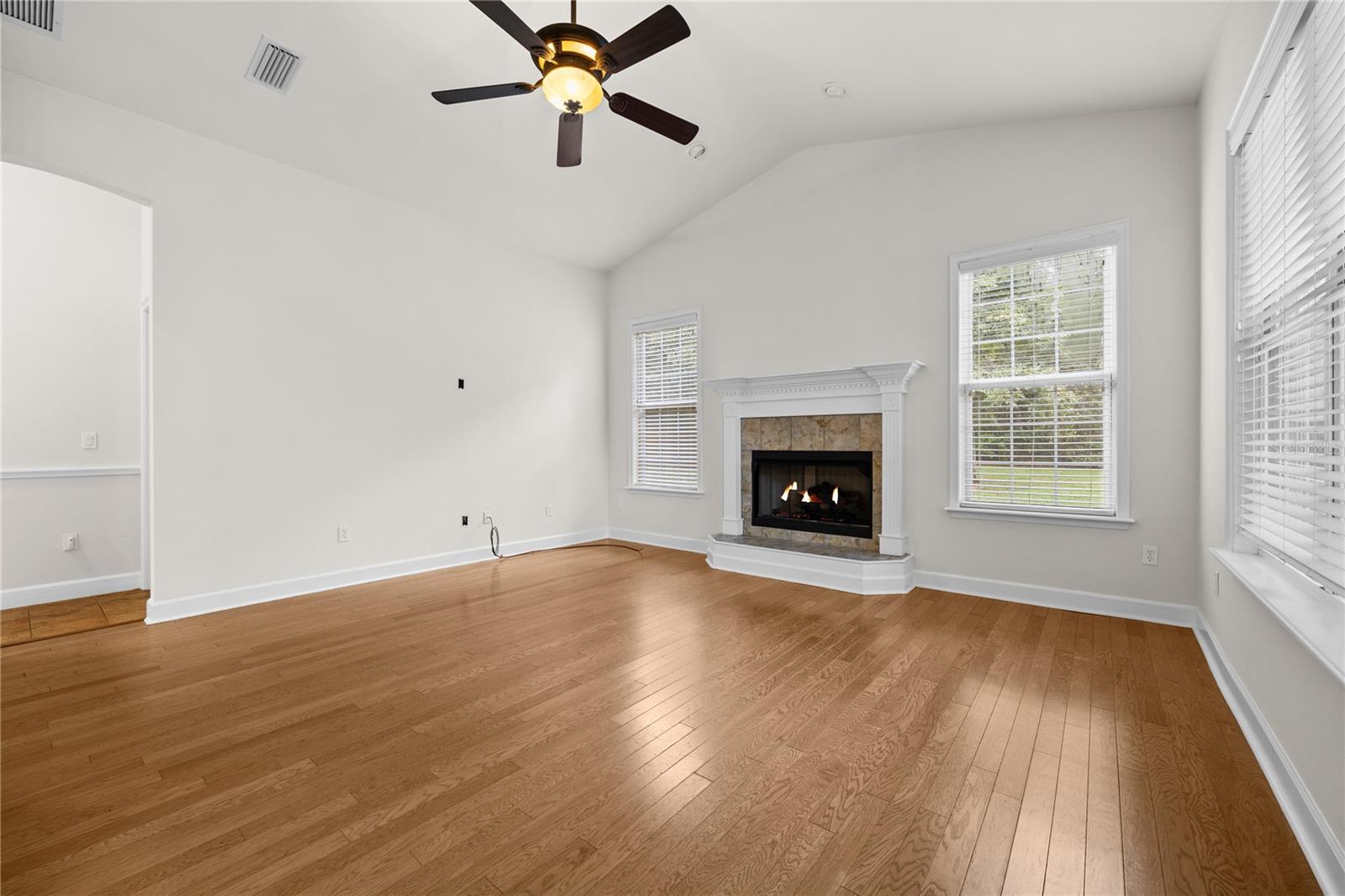 Image 14 of 26 For 7738 White Oaks Road