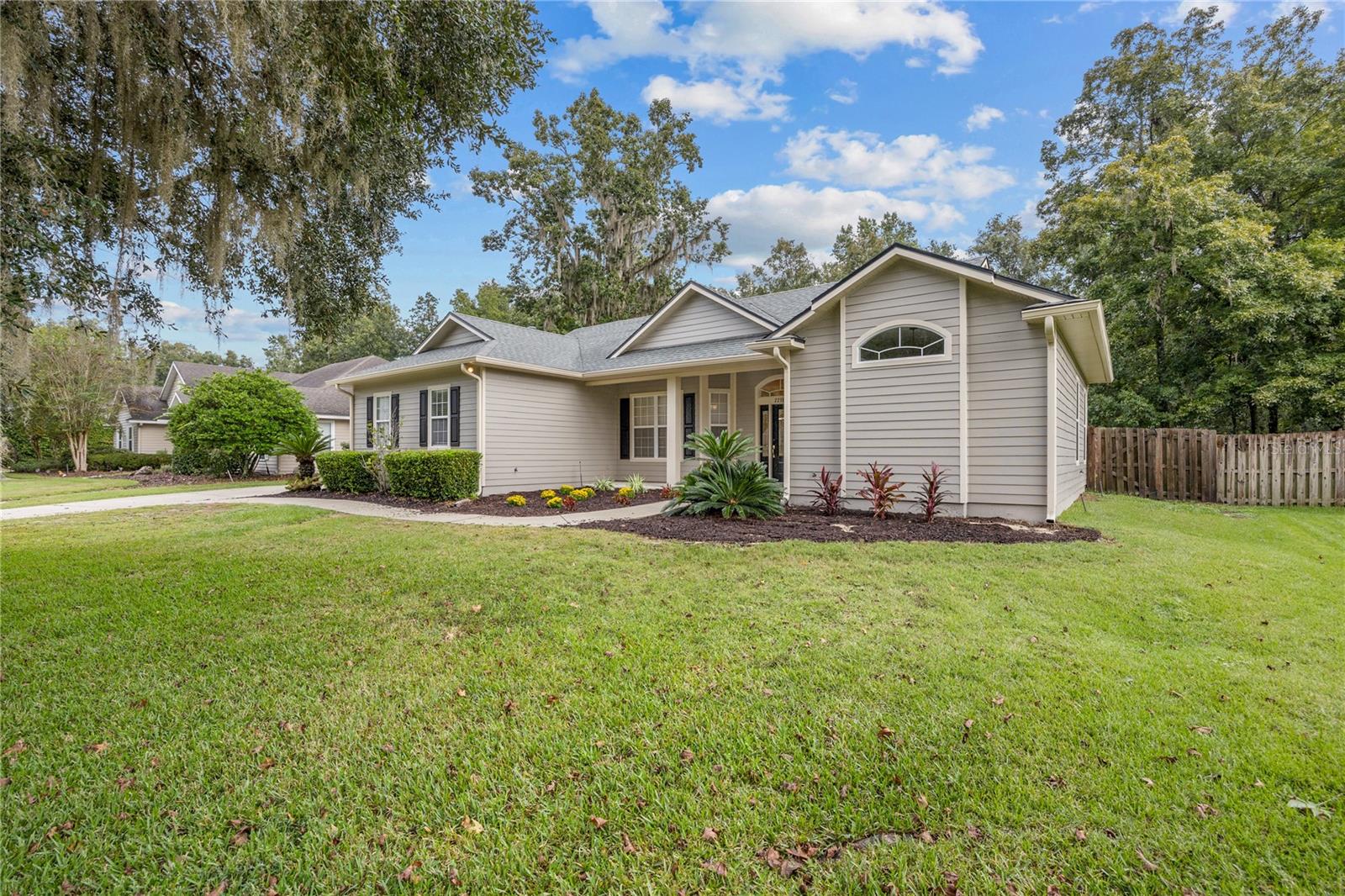 Image 4 of 26 For 7738 White Oaks Road