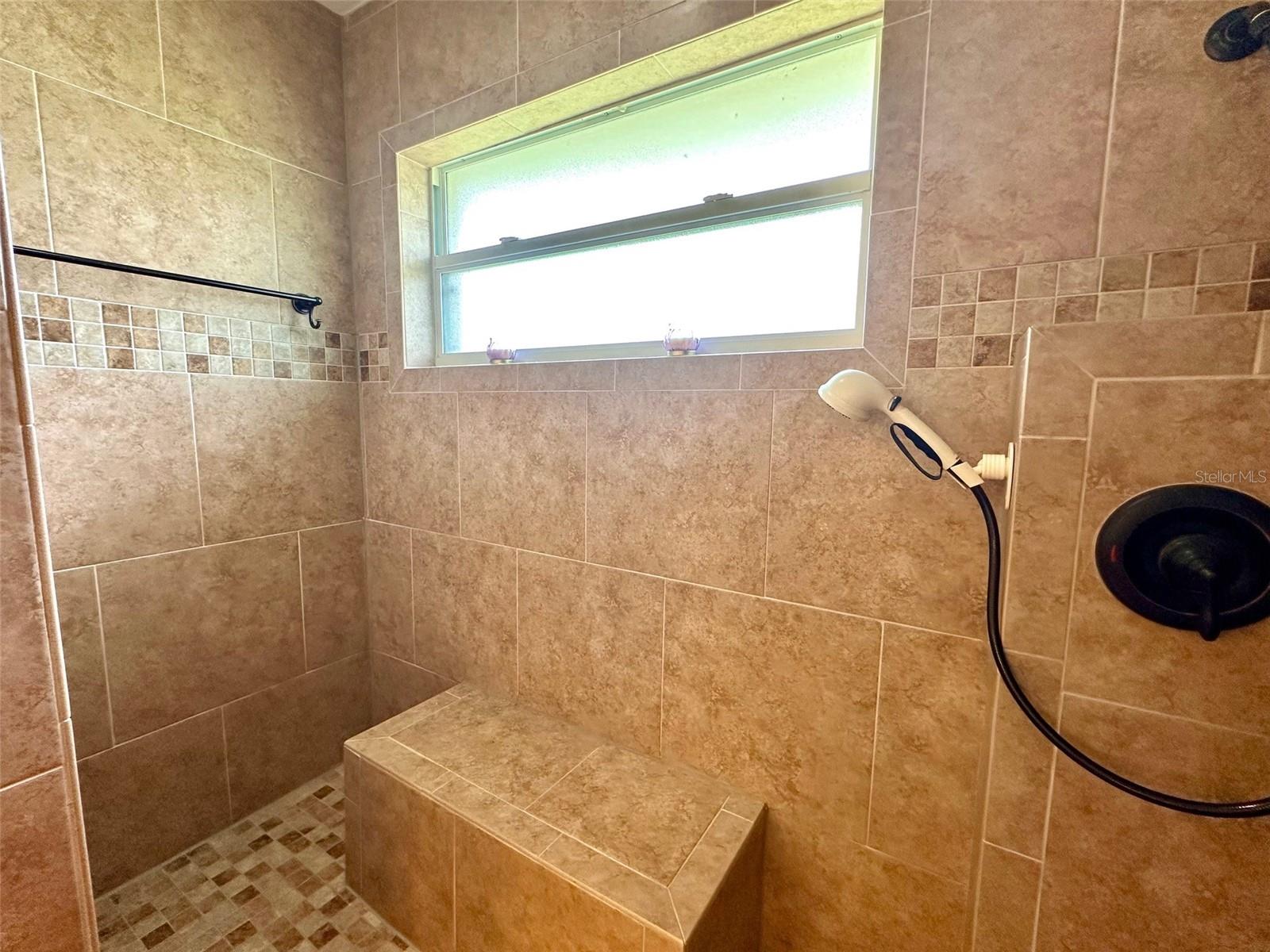 Image 13 of 31 For 17598 181st Street