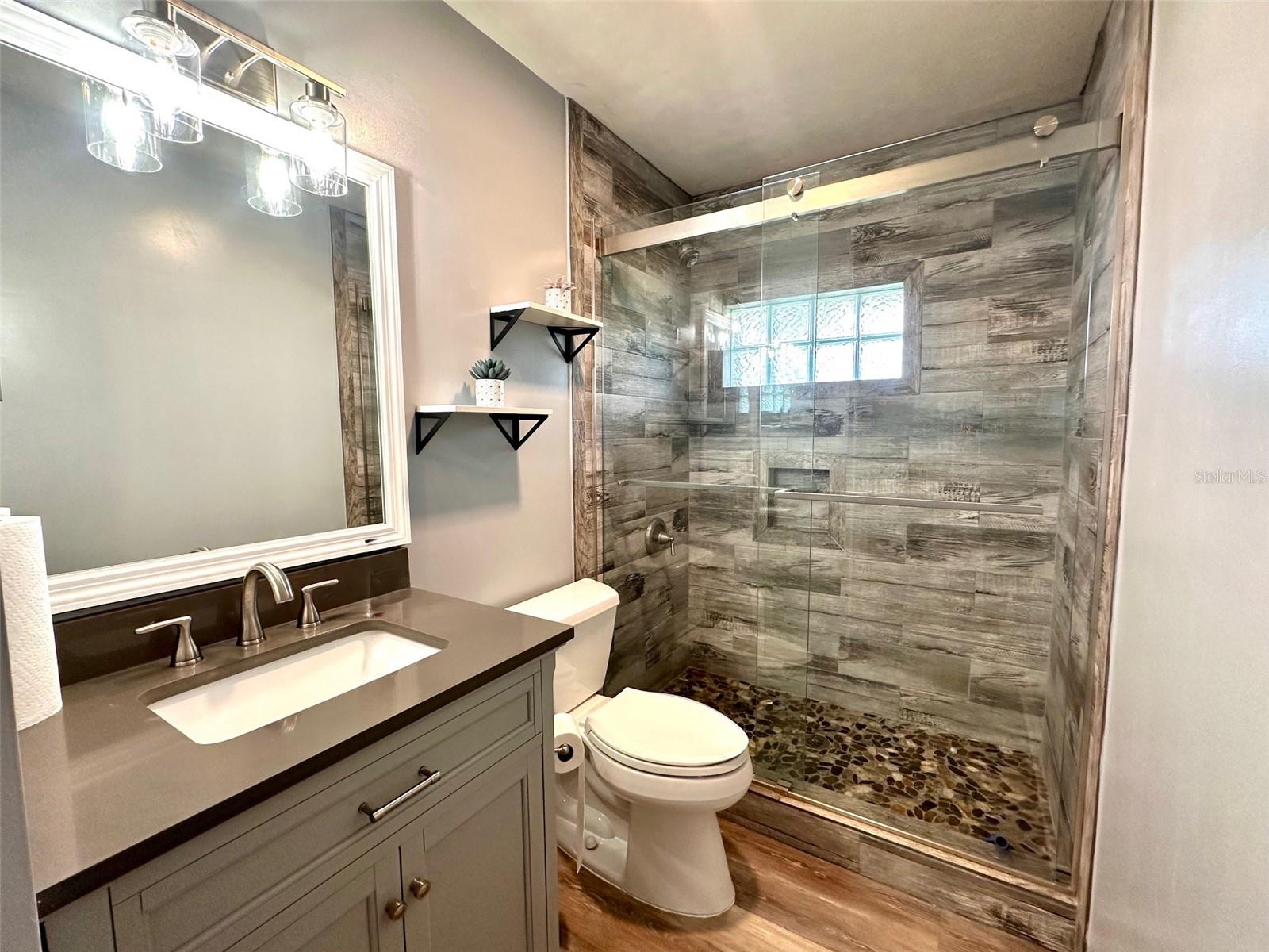Image 16 of 31 For 17598 181st Street