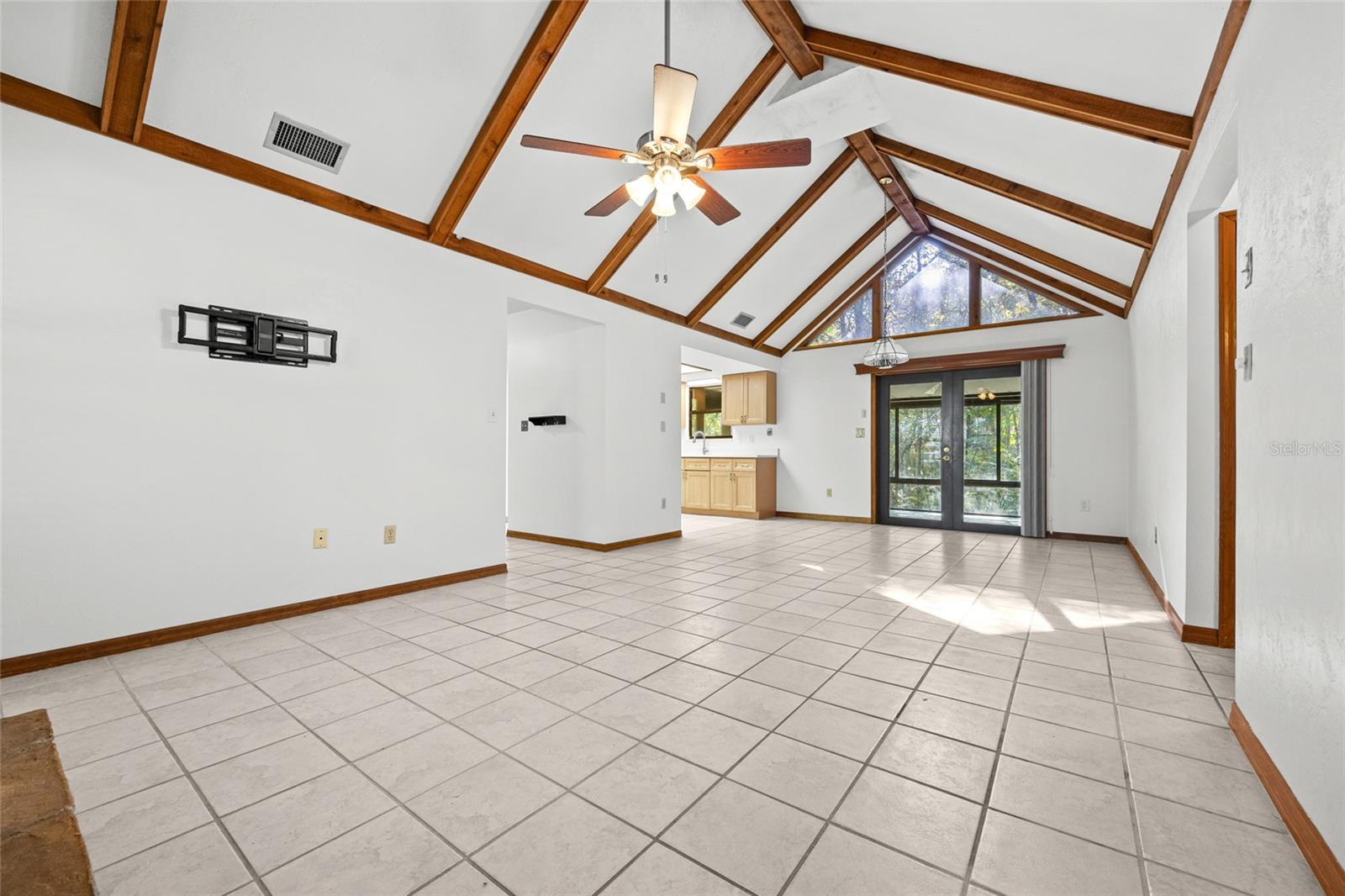 Image 11 of 29 For 1637 42nd Place