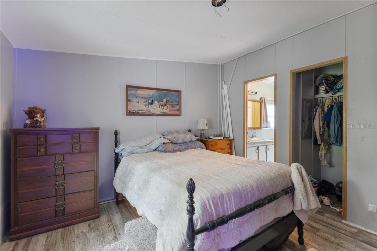 Image 15 of 37 For 1377 143rd Avenue