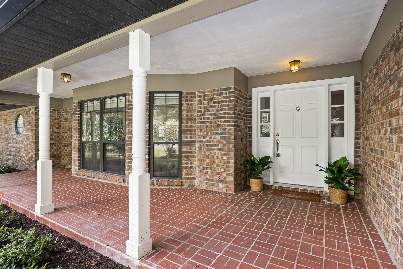 Image 3 of 38 For 3022 24th Terrace