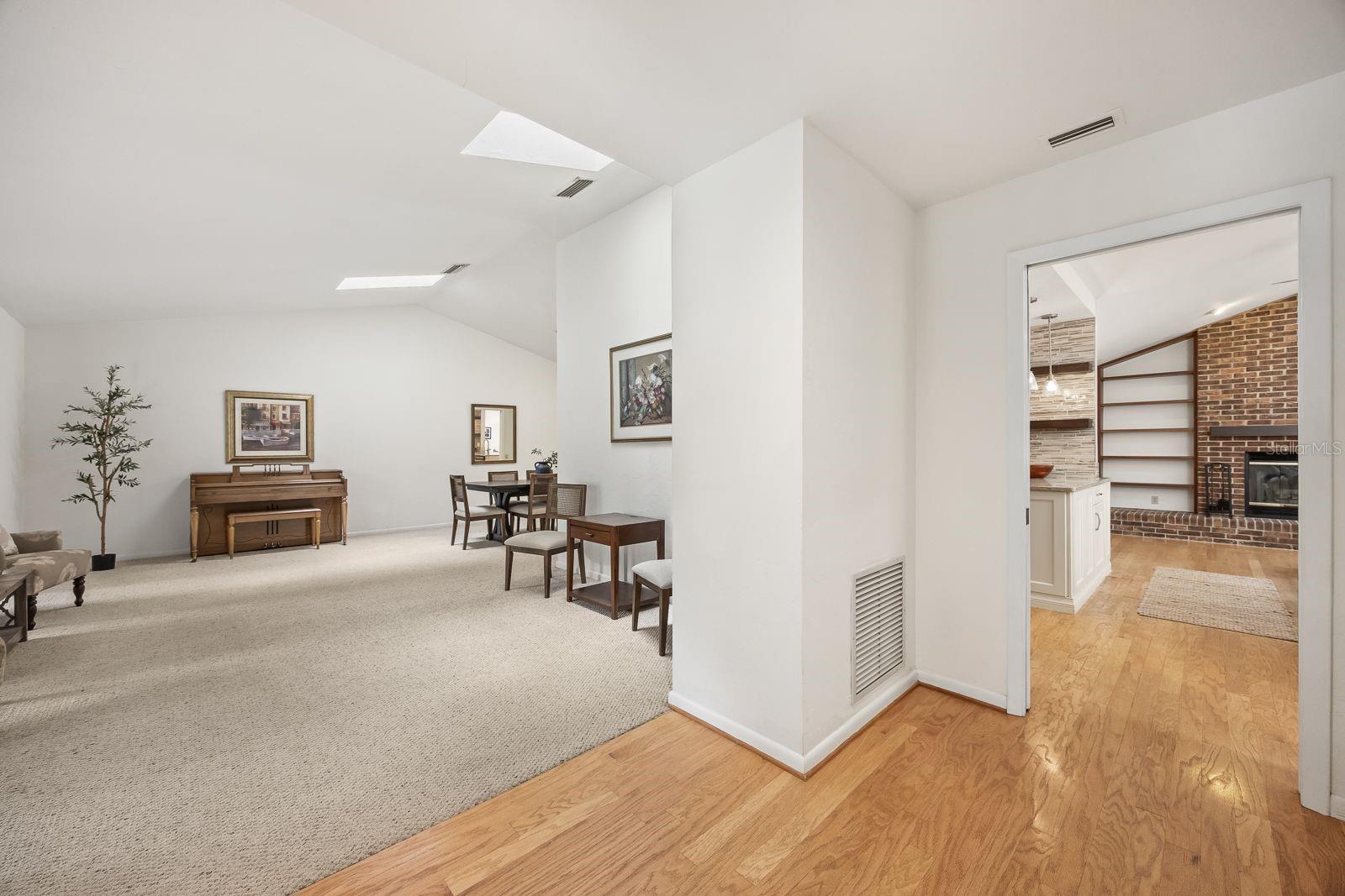 Image 4 of 38 For 3022 24th Terrace