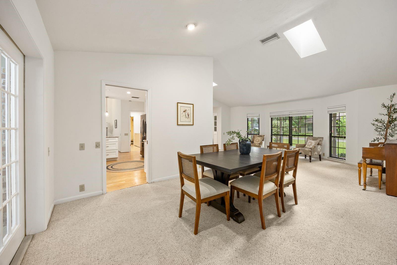 Image 7 of 38 For 3022 24th Terrace
