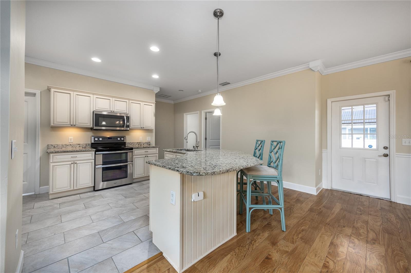 Image 18 of 45 For 19159 229th Street