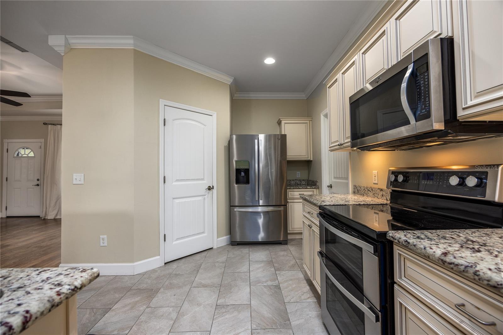 Image 20 of 45 For 19159 229th Street