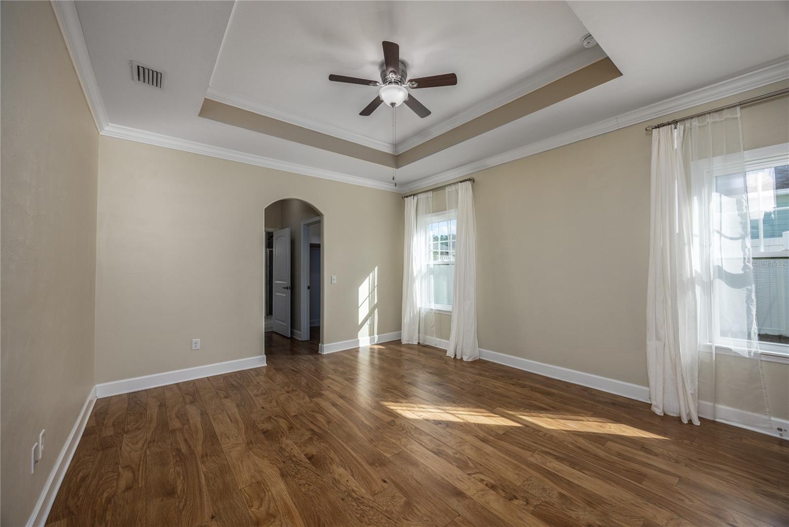 Image 22 of 45 For 19159 229th Street