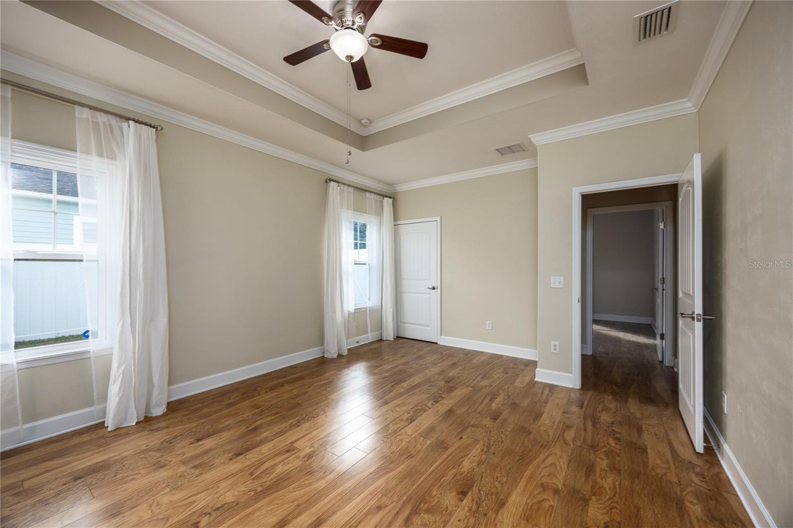 Image 23 of 45 For 19159 229th Street