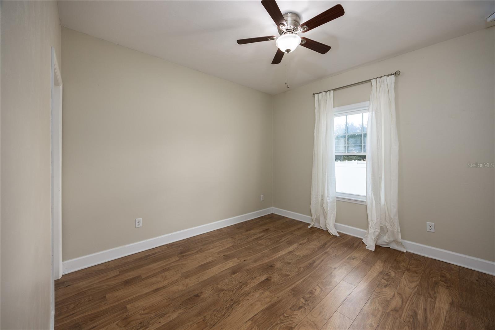 Image 31 of 45 For 19159 229th Street