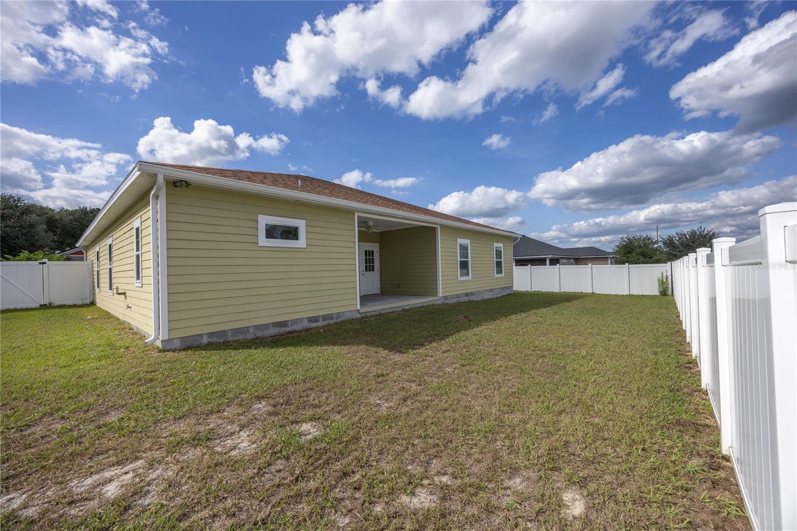 Image 36 of 45 For 19159 229th Street