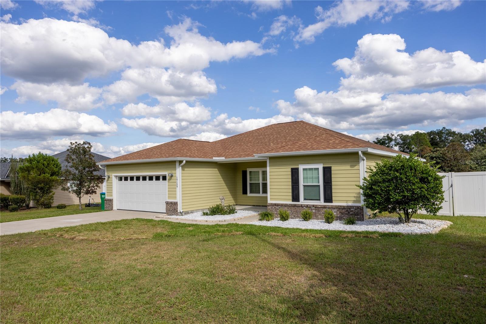 Image 5 of 45 For 19159 229th Street