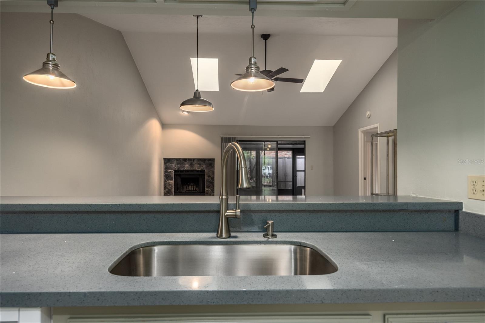 Image 19 of 42 For 3711 56th Lane