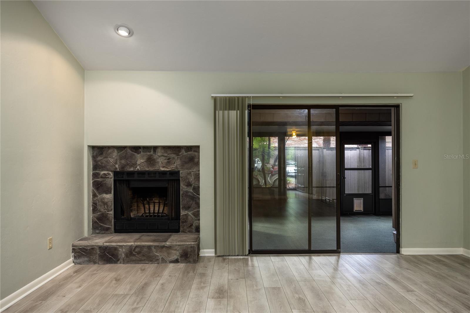 Image 22 of 42 For 3711 56th Lane