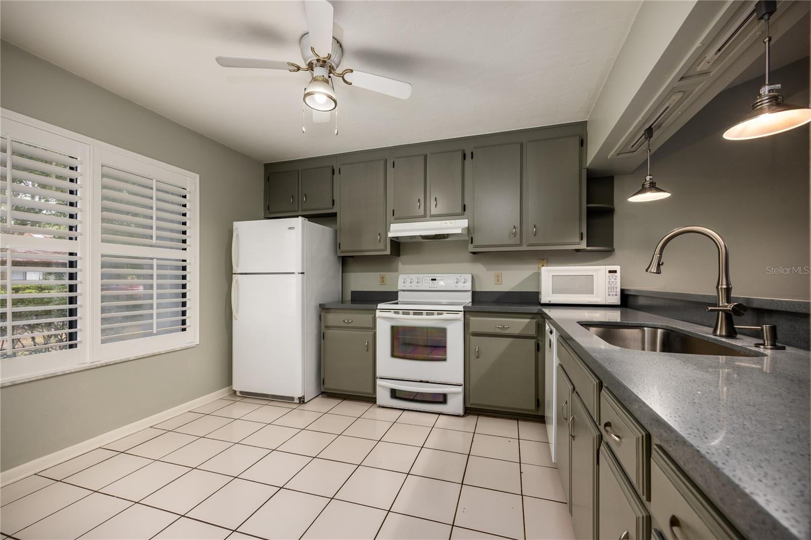 Image 3 of 42 For 3711 56th Lane