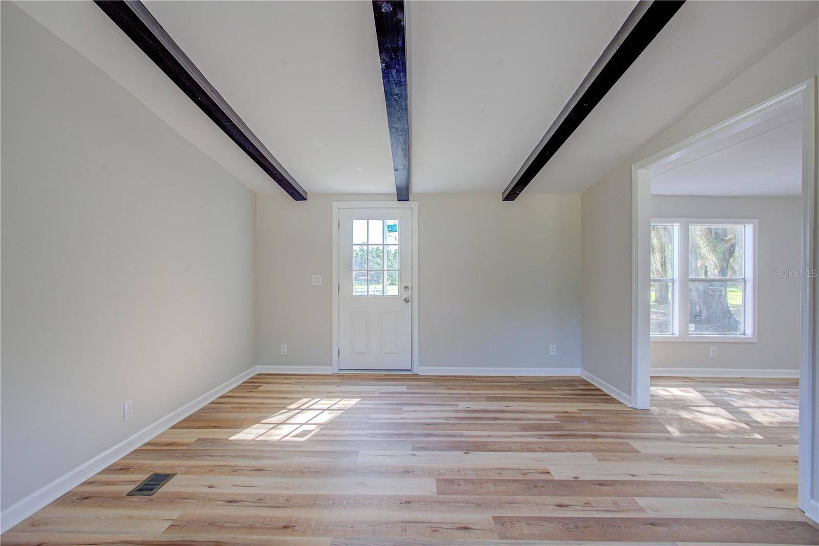 Image 33 of 70 For 107 Krantz Road