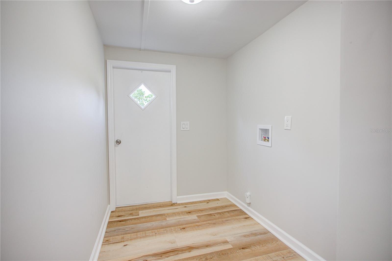 Image 62 of 70 For 107 Krantz Road