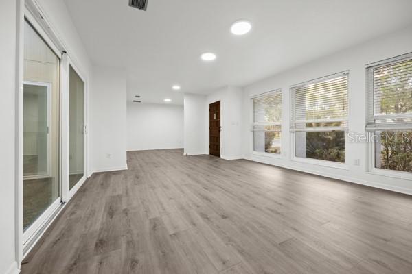 Image 11 of 25 For 6002 33rd Street