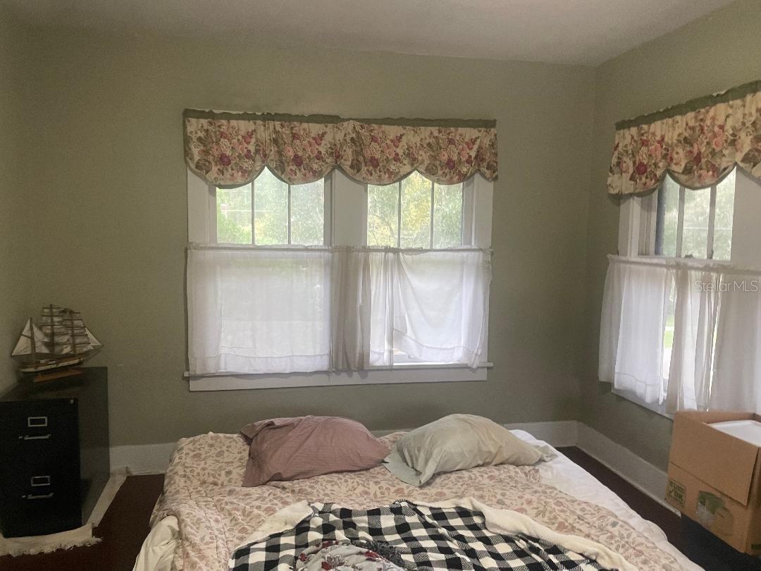 Image 10 of 29 For 635 9th Avenue