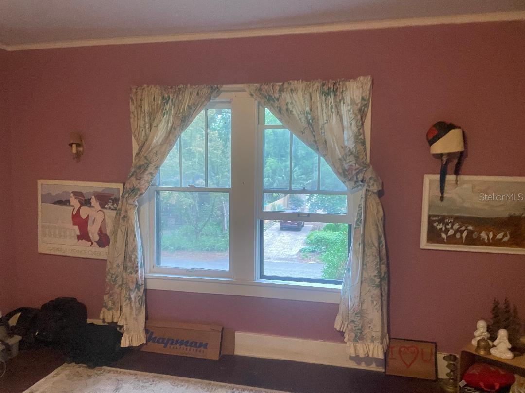 Image 11 of 29 For 635 9th Avenue