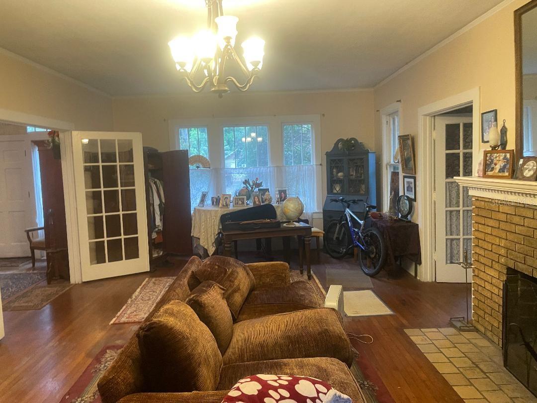 Image 26 of 29 For 635 9th Avenue