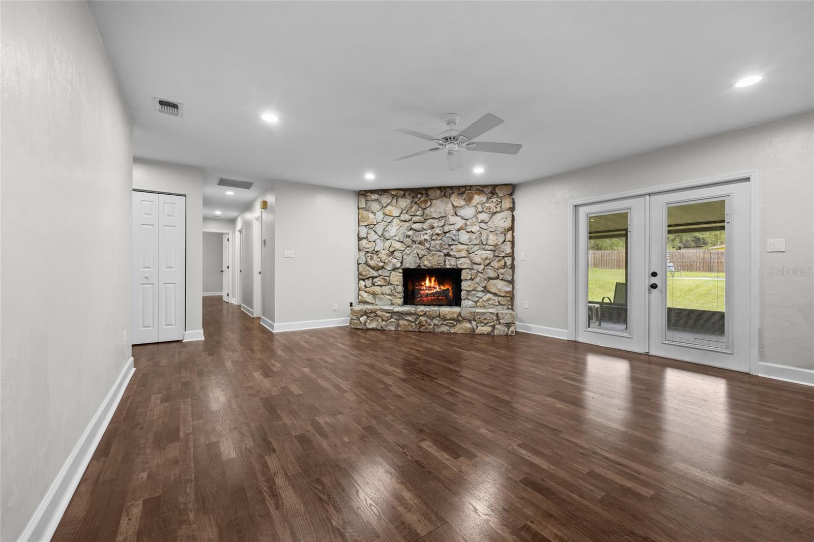 Image 10 of 33 For 8402 1st Avenue