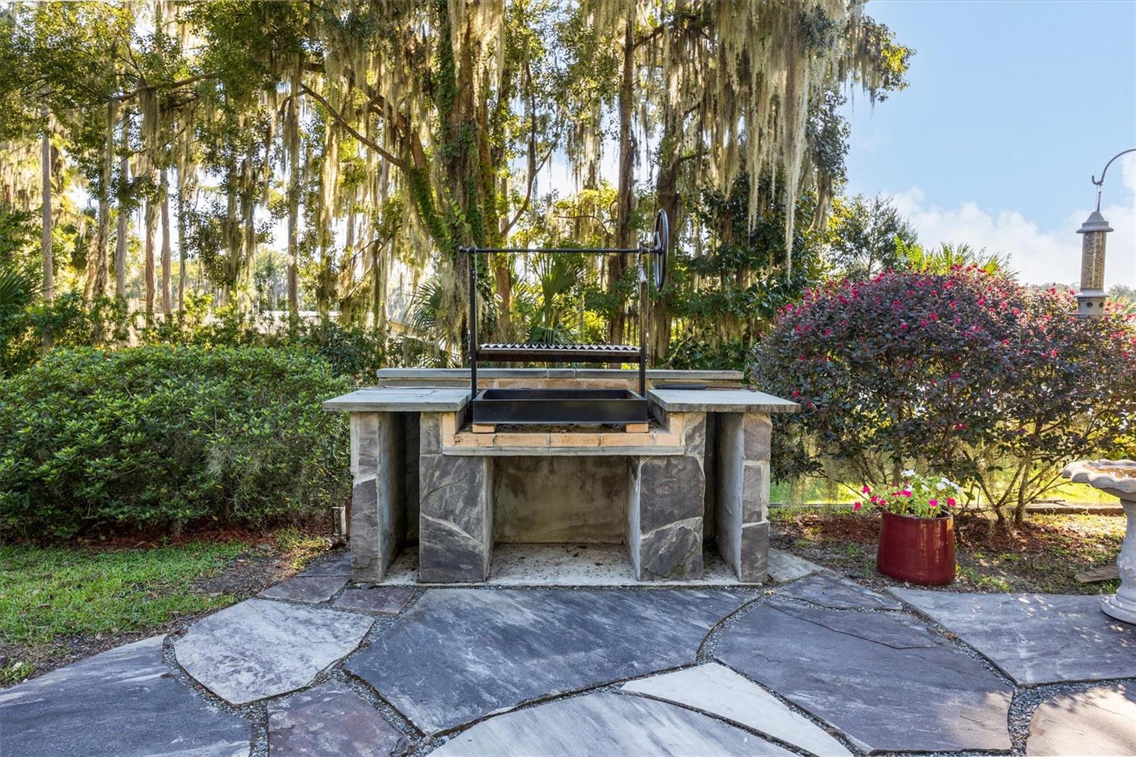 Image 44 of 71 For 719 Seminole Ridge Road