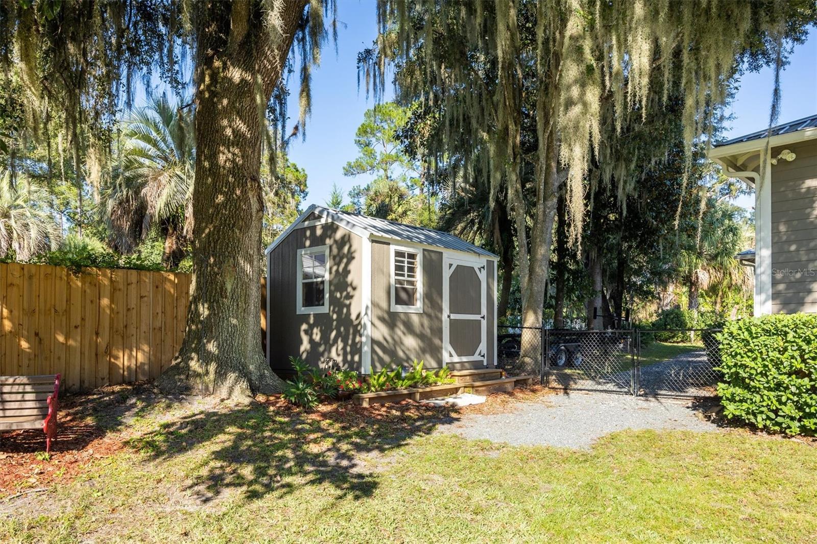 Image 49 of 71 For 719 Seminole Ridge Road