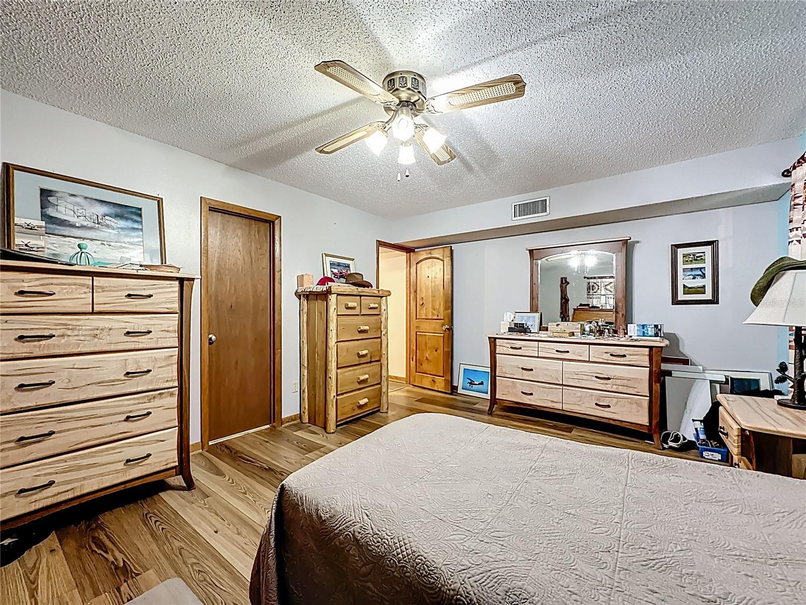 Image 30 of 69 For 35061 Karen Road