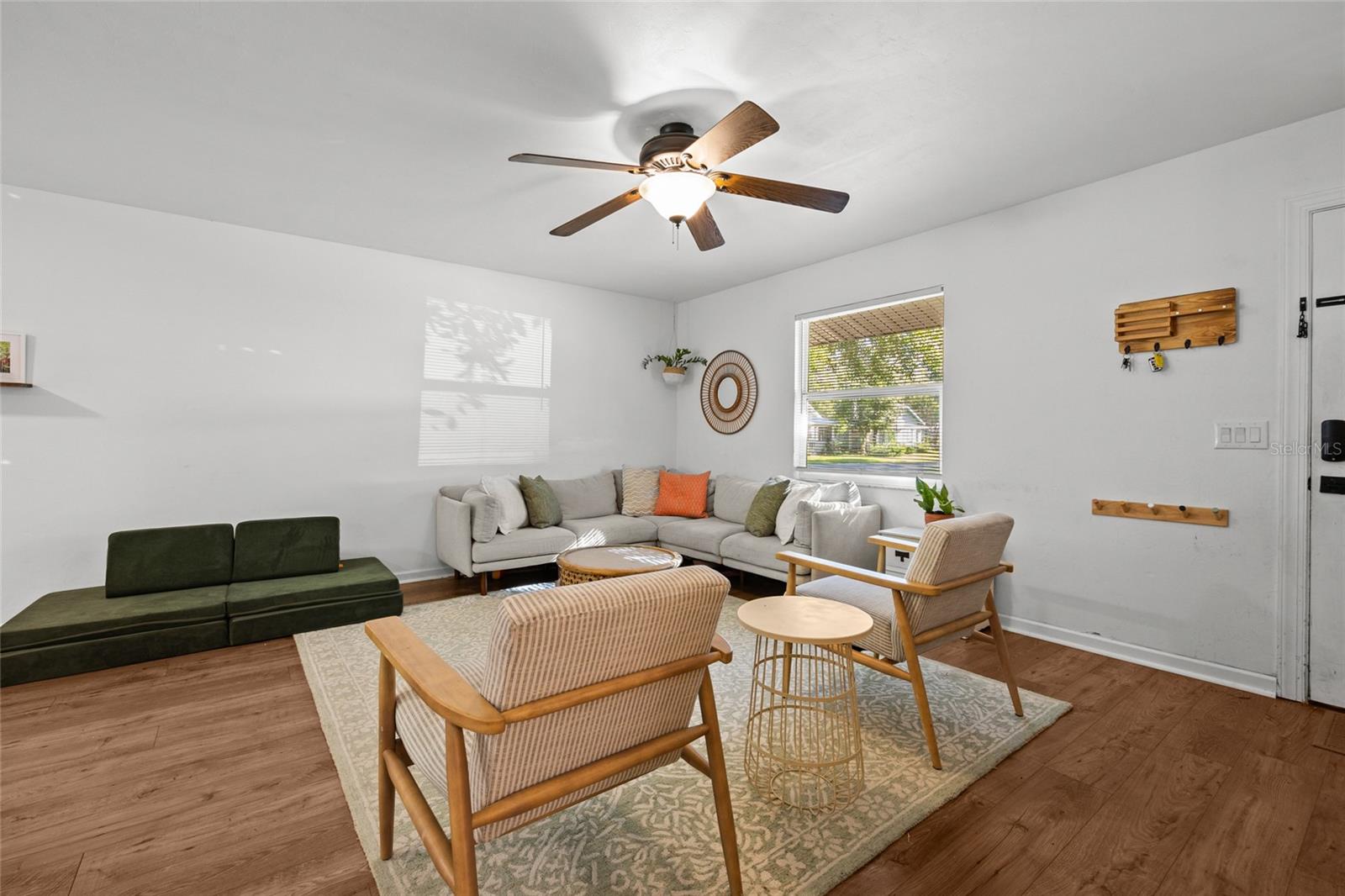 Image 7 of 30 For 2134 7th Terrace