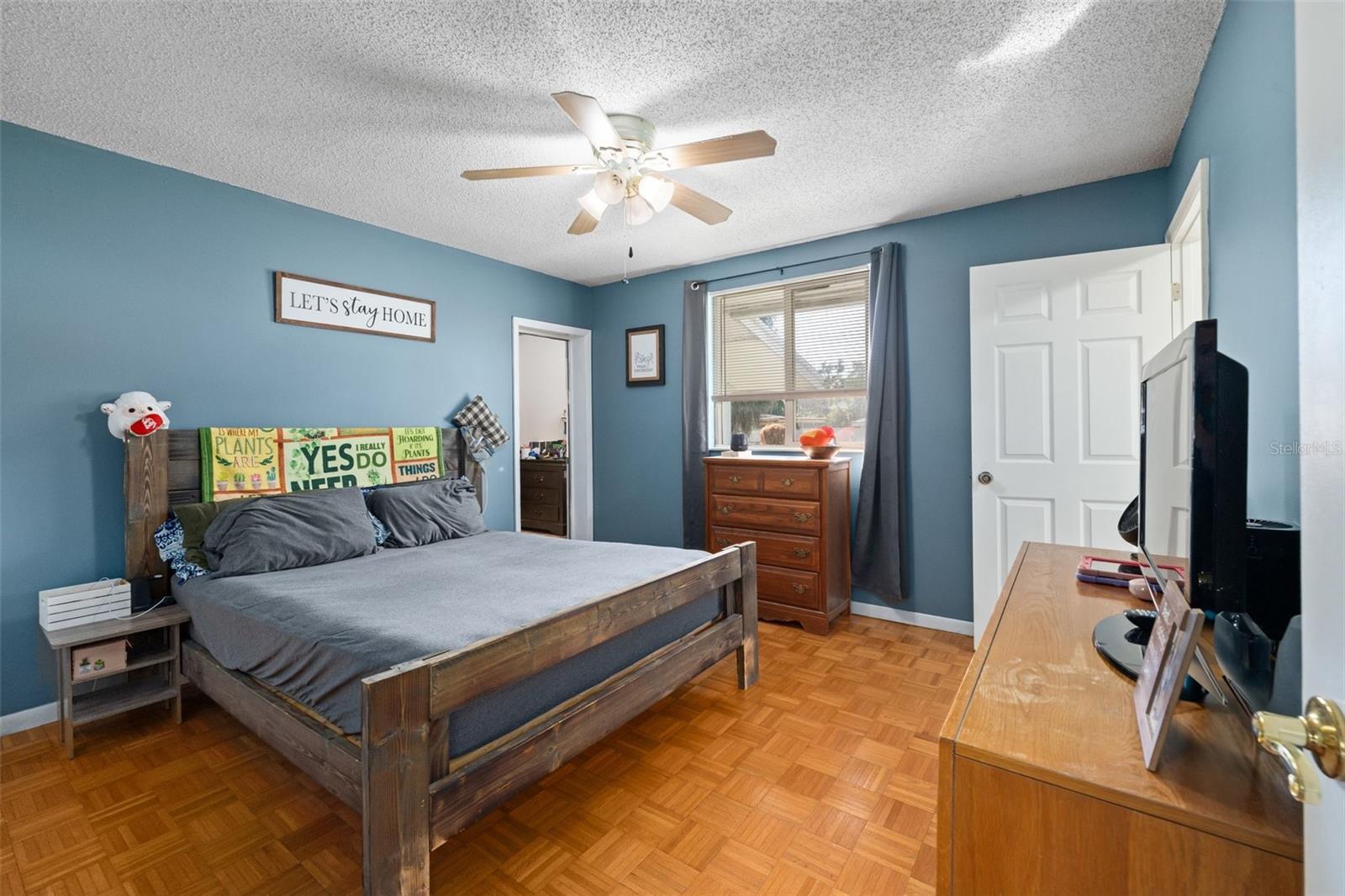 Image 17 of 36 For 5390 133rd Avenue