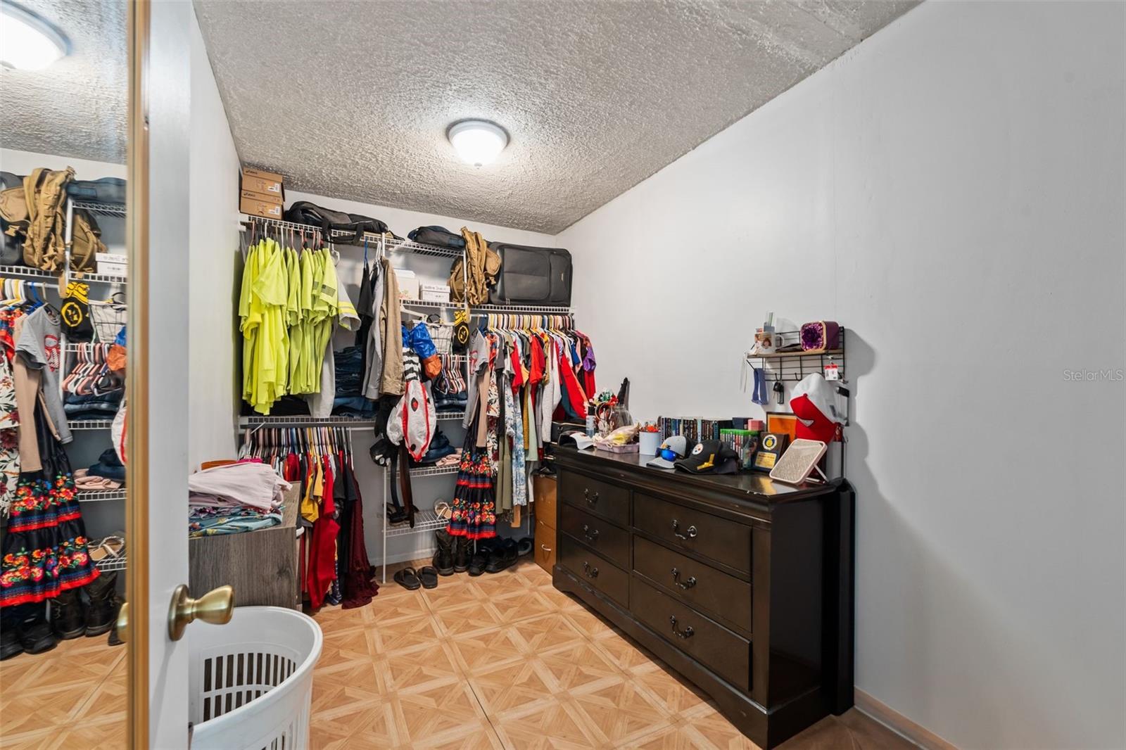 Image 19 of 36 For 5390 133rd Avenue