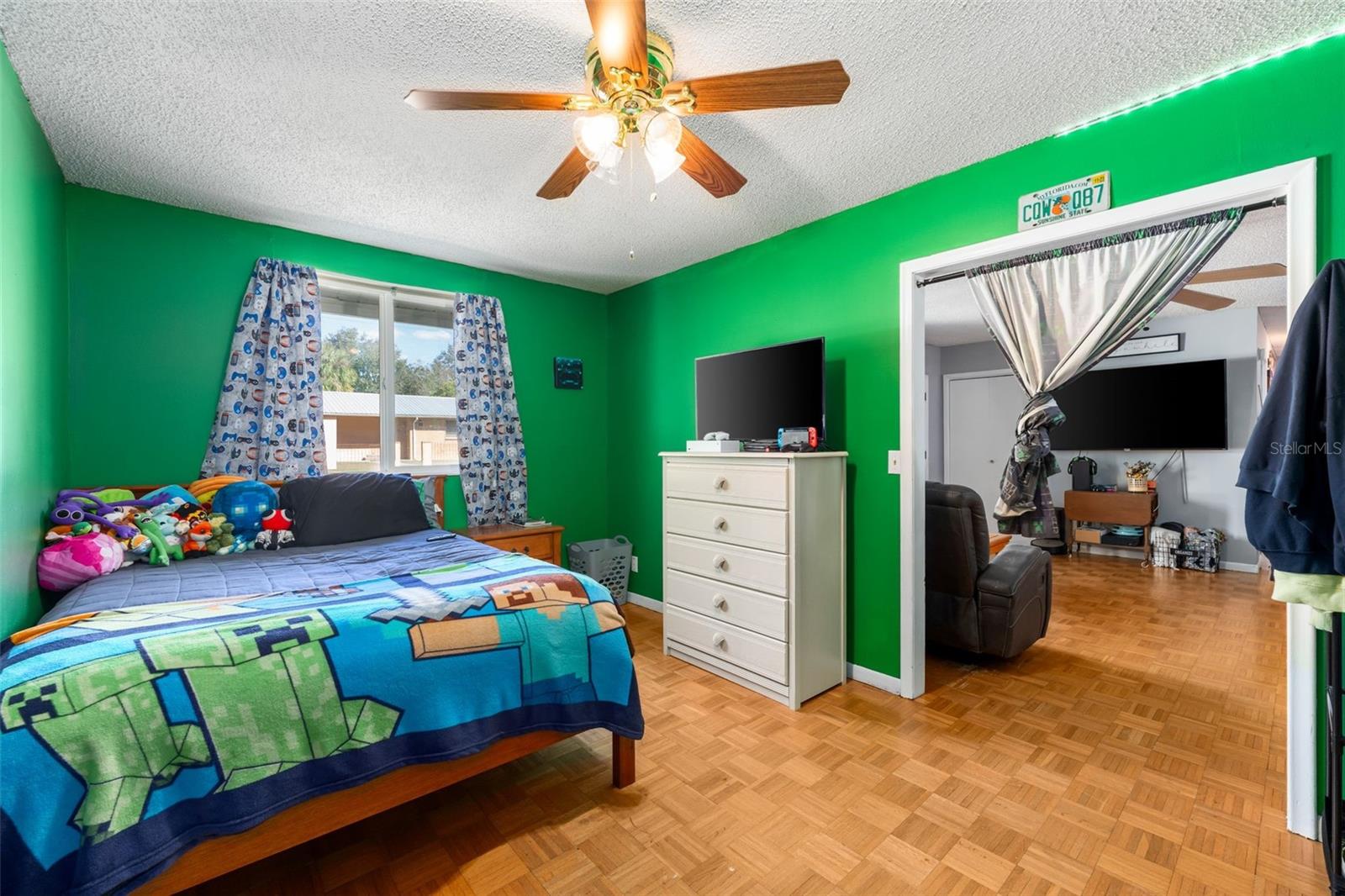 Image 24 of 36 For 5390 133rd Avenue